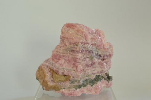 Rodocrosita<br />Capillitas Mine, Andalgalá Department, Catamarca, Argentina<br />5,5 x 5 x 3,5 cm<br /> (Autor: Raul S. Llorente)