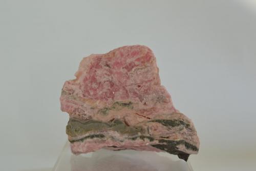 Rodocrosita<br />Capillitas Mine, Andalgalá Department, Catamarca, Argentina<br />5,5 x 5 x 3,5 cm<br /> (Autor: Raul S. Llorente)