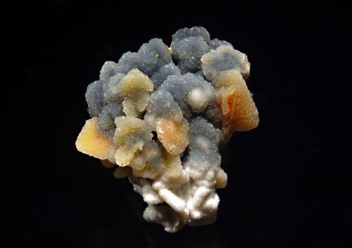 Wulfenite<br />Finch Mine, Reagan claims, Keystone Gulch, Chilito, Hayden area, Banner District, Dripping Spring Mountains, Gila County, Arizona, USA<br />2.3 cm<br /> (Author: crosstimber)