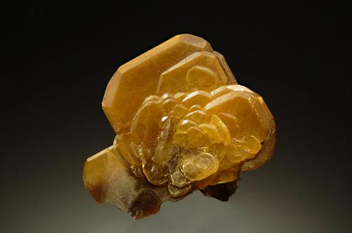 Wulfenite<br />Mina Glove, Grupo minero Glove Mine, Sierra Devil's Cash Box, Cañón Cottonwood, Amado, Distrito Tyndall, Condado Santa Cruz, Arizona, USA<br />2.0 cm<br /> (Author: crosstimber)