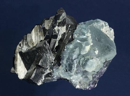 Ferberite with Fluorite<br />Yaogangxian Mine, Yizhang, Chenzhou Prefecture, Hunan Province, China<br />84 x 75 x 55 mm<br /> (Author: GneissWare)