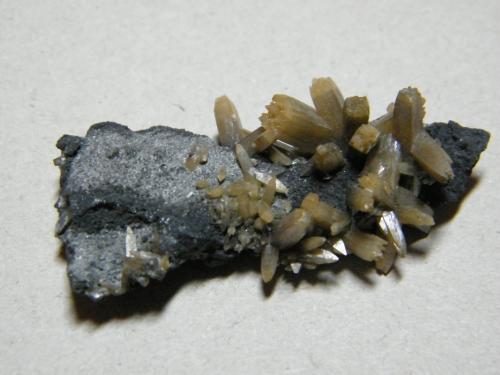 Wulfenite<br />Mina Khusib Springs, Otavi, Región Otjozondjupa, Namibia<br />60x30mm<br /> (Author: Heimo Hellwig)