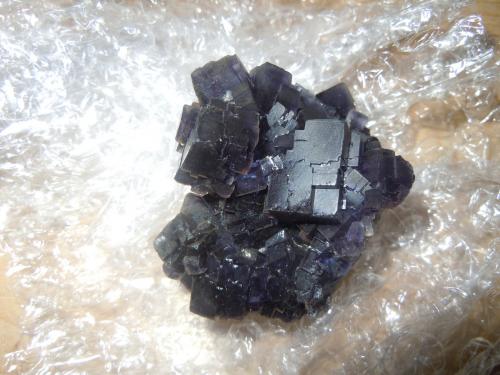 Fluorite<br />La Viesca Mine, La Collada mining area, Huergo, Siero, Comarca Oviedo, Principality of Asturias (Asturias), Spain<br />6.5/6 x 5.5 cm<br /> (Author: Casimir Sarisky)