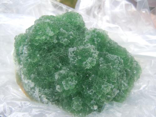 Fluorite<br />Guxian, Tongbai, Nanyang Prefecture, Henan Province, China<br />8.7 x 8 cm<br /> (Author: Casimir Sarisky)