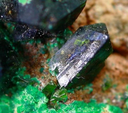 Libethenita<br />Novísimo San Fernando Mine, Cortijo Traslasierra, Oliva de Mérida, Comarca Tierra de Mérida-Vegas Bajas, Badajoz, Extremadura, Spain<br />Encuadre: 6 mm<br /> (Autor: Manuel Mesa)
