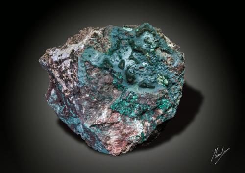 Pseudomalaquita<br />Novísimo San Fernando Mine, Cortijo Traslasierra, Oliva de Mérida, Comarca Tierra de Mérida-Vegas Bajas, Badajoz, Extremadura, Spain<br />53 x 52 mm.<br /> (Autor: Manuel Mesa)