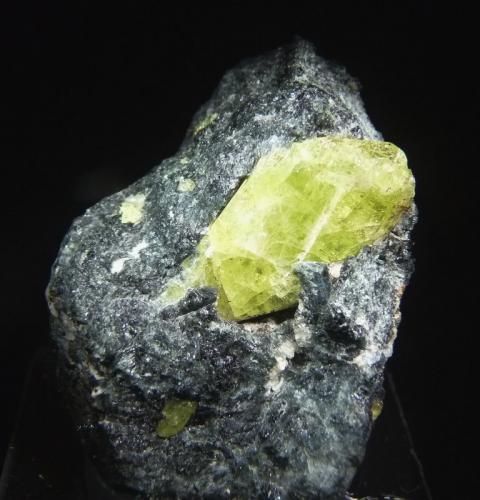 Crisoberilo<br />Tsitondroina, Distrito Ikalamavony, Región Haute Matsiatra, Madagascar<br />60x40 mm.<br /> (Autor: Jesus Franquesa Baucells)