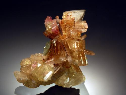 Vesuvianite<br />Jeffrey Mine, Asbestos, Les Sources RCM, Estrie, Québec, Canada<br />1.8 x 1.9 cm<br /> (Author: crosstimber)