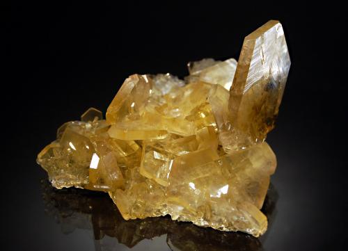 Barite<br />Meikle Mine, Bootstrap District, Elko County, Nevada, USA<br />6.5 x 7.0 cm<br /> (Author: crosstimber)