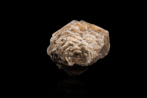 Catapleiite<br />Poudrette Quarry, Mont Saint-Hilaire, La Vallée-du-Richelieu RCM, Montérégie, Québec, Canada<br />11,0 x 4,5 x 10,0 cm<br /> (Author: MIM Museum)