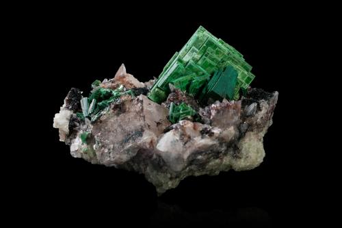 Zeunerite<br />Brumado, Bahia, Región Nordeste, Brasil<br />9,0	x	7,0	x	4,0	cm<br /> (Author: MIM Museum)