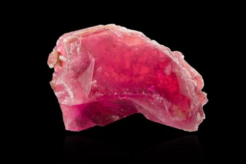 Pezzottaite<br />Sakavalana Mine, Ambatovita, Mandrosonoro, Ambatofinandrahana District, Amoron'i Mania Region, Fianarantsoa Province, Madagascar<br />5.0 x 3.5 x 8.0 cm<br /> (Author: MIM Museum)