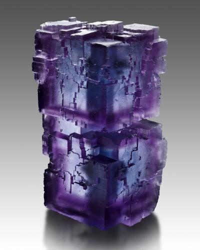 Fluorite<br />Denton Mine, Sub-Rosiclare formation, Goose Creek Mine group, Harris Creek Sub-District, Hardin County, Illinois, USA<br />10.8 x 5.5 x 5.0 cm<br /> (Author: MIM Museum)