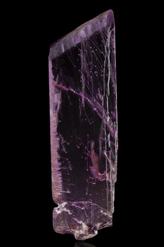 Spodumene<br />Fazenda Anglo, Itambacuri, Vale do Rio Doce, Minas Gerais, Brazil<br />30,0	 x	12,0	x	5,0	cm<br /> (Author: MIM Museum)