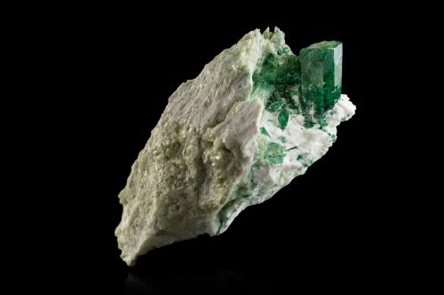 Vesuvianite<br />Jeffrey Mine, Asbestos, Les Sources RCM, Estrie, Québec, Canada<br />6,0	x	11,0	x	5,5	cm<br /> (Author: MIM Museum)