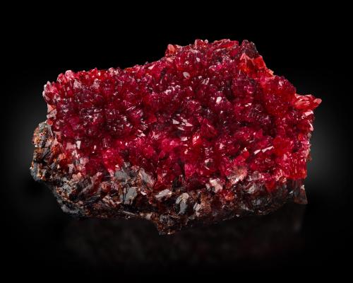 Rhodochrosite<br />N'Chwaning mining area, Kuruman, Kalahari manganese field (KMF), Northern Cape Province, South Africa<br />26,5	 x	18,0	x	11,0	cm<br /> (Author: MIM Museum)