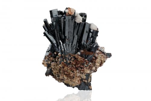 Hematite<br />Wessels Mine, Hotazel, Kalahari manganese field (KMF), Northern Cape Province, South Africa<br />7,5	x	7,5	x	11,5	cm<br /> (Author: MIM Museum)