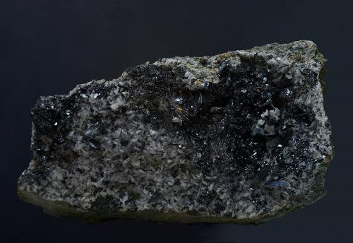 Hematites<br />Minas de Cala, Cala, Comarca Sierra de Huelva, Huelva, Andalucía, España<br />72 x 35 mm<br /> (Autor: Antonio Carmona)