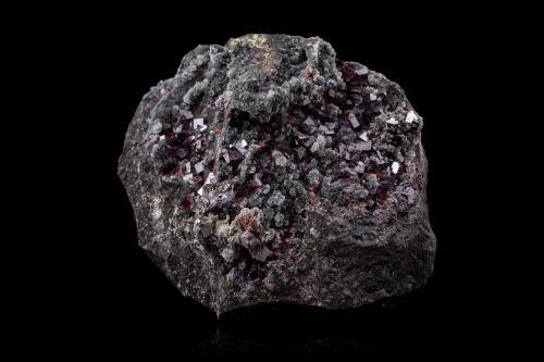 Galkhaite<br />Getchell Mine, Adam Peak, Potosi District, Osgood Mountains, Humboldt County, Nevada, USA<br />7,5	x	6,5	x	4,0	cm<br /> (Author: MIM Museum)