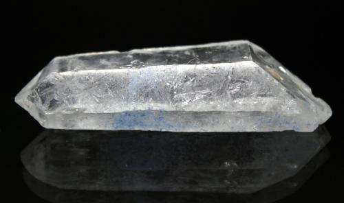 Dumortierite, Quartz<br />São João da Chapada, Diamantina, Jequitinhonha, Minas Gerais, Brazil<br />6.9 x 2.5 cm<br /> (Author: Don Lum)