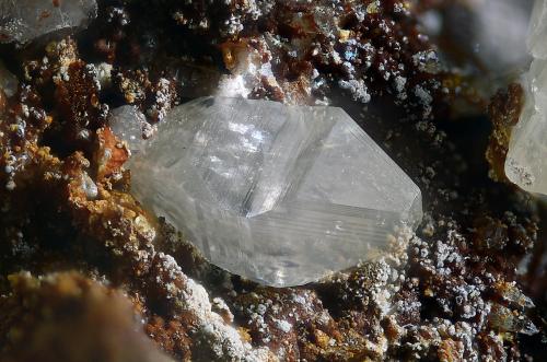 Wulfenita<br />Tyrone Mine, Tyrone Area, Burro Mountains District, Grant County, New Mexico, USA<br />Campo de visión 2,8 mm.<br /> (Autor: Juan Miguel)