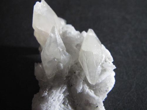 Calcita<br />Emilio Mine, Obdulia vein, Caravia mining area, La Rubiera, Loroñe, Colunga, Comarca de la Sidra, Principality of Asturias (Asturias), Spain<br />5 x 3 cm.<br /> (Autor: prcantos)