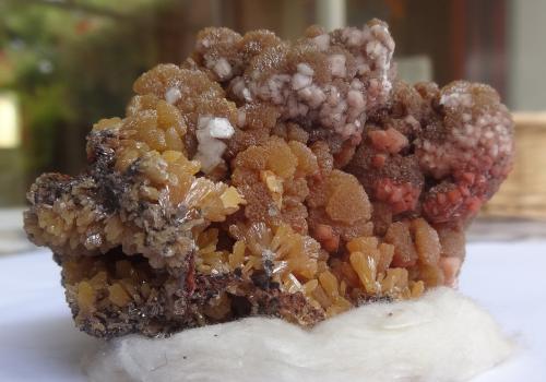 Mimetite, Dolomite and Calcite on Limonite.<br />Ojuela Mine, Mapimí, Municipio Mapimí, Durango, Mexico<br />7,5x5x5cm<br /> (Author: Dave van Bladel)