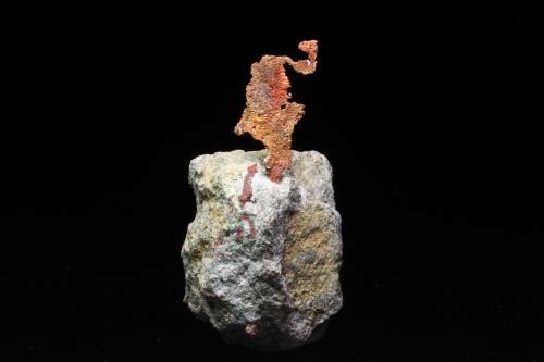 Cobre<br />Kondopoga, Kondopozhsky District, Republic of Karelia, Russia<br />6 x 4 x 3 cm. aprox.<br /> (Autor: Iván Blanco (PDM))