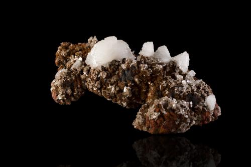 Hemimorphite on Goethite and limonite<br />Ojuela Mine, Mapimí, Municipio Mapimí, Durango, Mexico<br />19,0	x	10,0	x	7,5	cm<br /> (Author: MIM Museum)