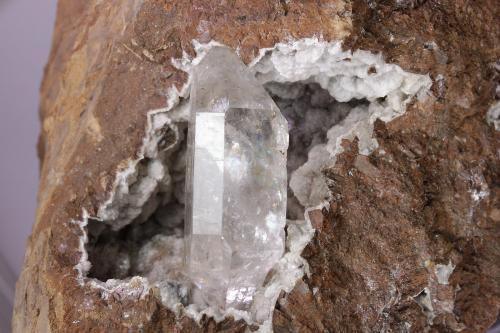 Quartz, Calcite, Siderite<br />Uffeln Quarry, Ibbenbüren, Steinfurt, Münsterland, North Rhine-Westphalia/Nordrhein-Westfalen, Germany<br />10 x 8 x 7 cm aprox.<br /> (Author: Ivan Blanco (PDM))