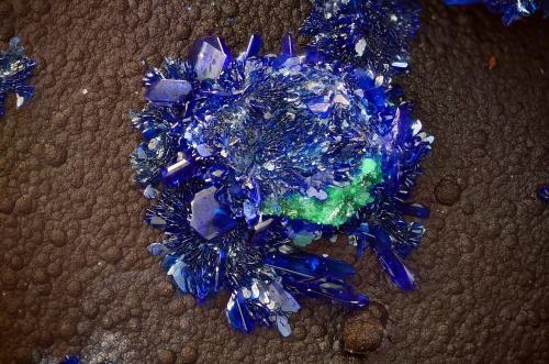 Azurita<br />Hilarion Mine, Hilarion area, Kamariza Mines, Agios Konstantinos, Lavrion Mining District, Attikí (Attica) Prefecture, Greece<br />Campo de visión 5,2 mm<br /> (Autor: Juan Miguel)