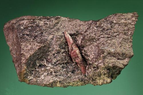 Corundum on Graphite<br />Graphite Mine, Amstall, Mühldorf, Krems-Land, Waldviertel, Lower Austria/Niederösterreich, Austria<br />45 mm specimen showing a 16 mm crystal<br /> (Author: Gerhard Brandstetter)