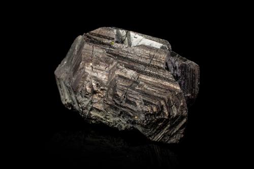 Pearceite<br />Guanajuato, Mexico<br />5,0	x	2,5	x	2,5	cm<br /> (Author: MIM Museum)