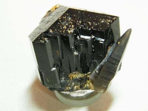 Schorl, Quartz<br />Erongo Mountain, Usakos, Erongo Region, Namibia<br />50x45x40mm<br /> (Author: Heimo Hellwig)