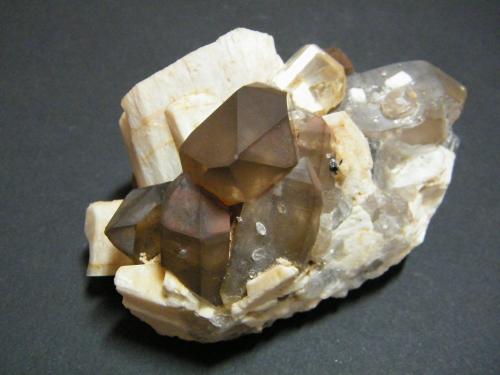 Microcline, Quartz, Topaz<br />Kleine Spitzkoppe, Spitzkopje area, Karibib District, Erongo Region, Namibia<br />100x60x60mm<br /> (Author: Heimo Hellwig)