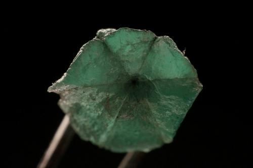 Beryl (variety emerald)<br />Muzo mining district, Western Emerald Belt, Boyacá Department, Colombia<br /><br /> (Author: Val)