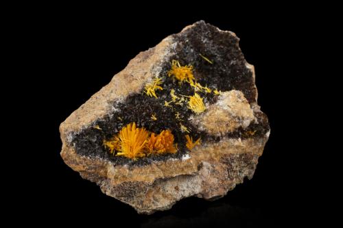 Boltwoodite with Calcite<br />Rössing Mine, Arandis, Swakopmund District, Erongo Region, Namibia<br />8,5	x	6,0	x	5,5	cm<br /> (Author: MIM Museum)