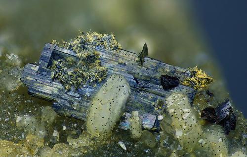 Brookite and Rutile<br />Lohning Quarry (Lohninger Quarry), Hüttwinkl Valley, Rauris Valley, Zell am See District, Hohe Tauern, Salzburg, Austria<br />FOV 4 mm<br /> (Author: Gerhard Brandstetter)