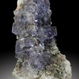 Fluorita<br />Mina La Viesca, zona minera de La Collada, Huergo, Siero, Comarca Oviedo, Principado de Asturias (Asturias), España<br />16 x 8cm, cristales hasta 2cm de arista<br /> (Autor: Raul Vancouver)