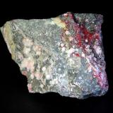 Picrofarmacolita [Picropharmacolite]<br />Mina Bou Azzer, Distrito minero Bou Azzer, Provincia Ouarzazate, Región Drâa-Tafilalet, Marruecos<br />8 x 6 cm.<br /> (Autor: Antonio P. López)
