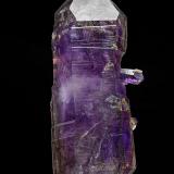 Quartz (variety amethyst), Quartz (variety smoky quartz)<br />Brandberg area, Erongo Region, Namibia<br />15.9 x 5.6 cm<br /> (Author: am mizunaka)