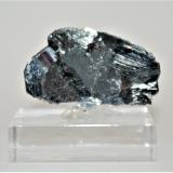 Hematite and Rutile<br />Cavradi, Curnera Valley, Tujetsch (Tavetsch), Vorderrhein Valley, Grischun (Grisons; Graubünden), Switzerland<br />40mm x 25mm x 5mm<br /> (Author: Philippe Durand)