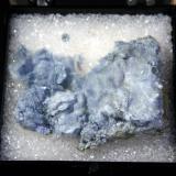Magnesio-riebeckita<br />Concesión Acedo (Cantera Juanona), Juanona, Antequera, Comarca de Antequera, Málaga, Andalucía, España<br />4 x 3 cm.<br /> (Autor: Antonio P. López)