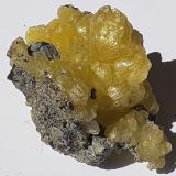 Brucite<br />Killa Saifullah District, Balochistan (Baluchistan), Pakistan<br />6,5 x 5 cm<br /> (Author: Volkmar Stingl)