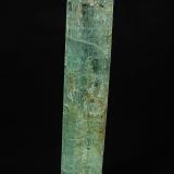 Beryl (variety aquamarine)<br />Emmaville, Gough County, New South Wales, Australia<br />8.2 x 1.9 cm<br /> (Author: am mizunaka)