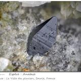 AnataseVille des Glaciers, Saboya, Auvergne-Rhône-Alpes, Franciafov 4.4 mm (Author: ploum)