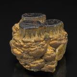 TourmalineMinh Tien pegmatite, Luc Yen, Yenbai Province, Vietnam5.0 x 4.5 cm (Author: am mizunaka)