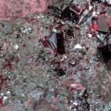 CinabrioAlmaden Mine, Almadén, Comarca Valle de Alcudia, Ciudad Real, Castilla-La Mancha, SpainC.d.v. 2,5 x 1,5 cm (Autor: carles)