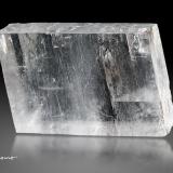 Calcita<br />México<br />4,7 cm largo x 3,3 cm alto x 1,4 cm ancho<br /> (Autor: Pere Alonso)
