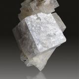 Dolomita<br />Cantera Azcárate (Azkarate), Eugui, Esteríbar, Comarca Auñamendi, Comunidad Foral de Navarra (Navarra), España<br />5 cm alto x 3 cm ancho<br /> (Autor: Pere Alonso)